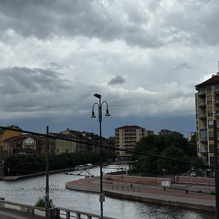 Casa Darsena Apartment มิลาน ภายนอก รูปภาพ